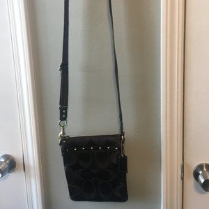 Coach Signature swingpack crossbody bag